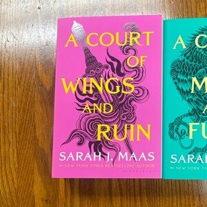 A Court of Thorns and Roses Series Books